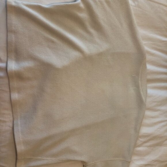 Abercrombie & Fitch White Blanket Sweater - Picture 2 of 3